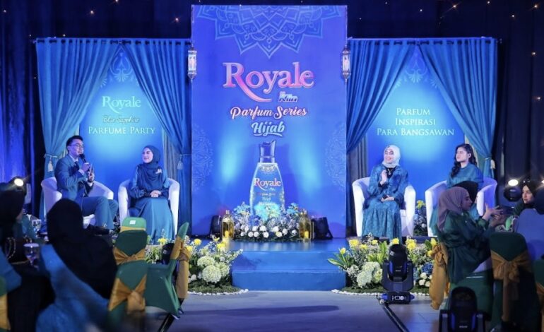 Royale Hijab Blue Sapphire Ajak Ladies Merasakan Inspirasi Wangi Para Bangsawan Dalam Diri Mereka