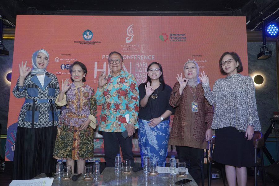 Yayasan Batik Indonesia Merayakan Hari Batik Nasional dengan Berbagai Kegiatan Menarik di Museum Batik Indonesia