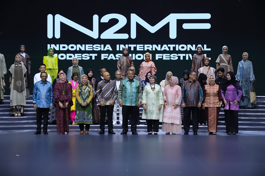 IN2MF 2023, Sustainable Modest Fashion Indonesia Melalui Wastra Indonesia