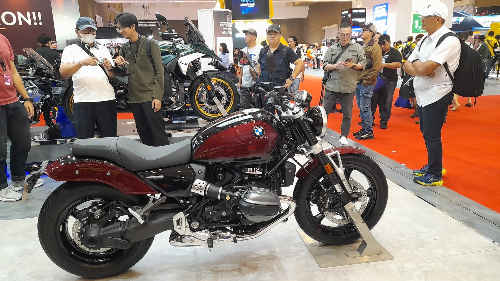 Rilis BMW R12 Motor Classic Cruiser, Berikut Fitur-Fitur Menariknya