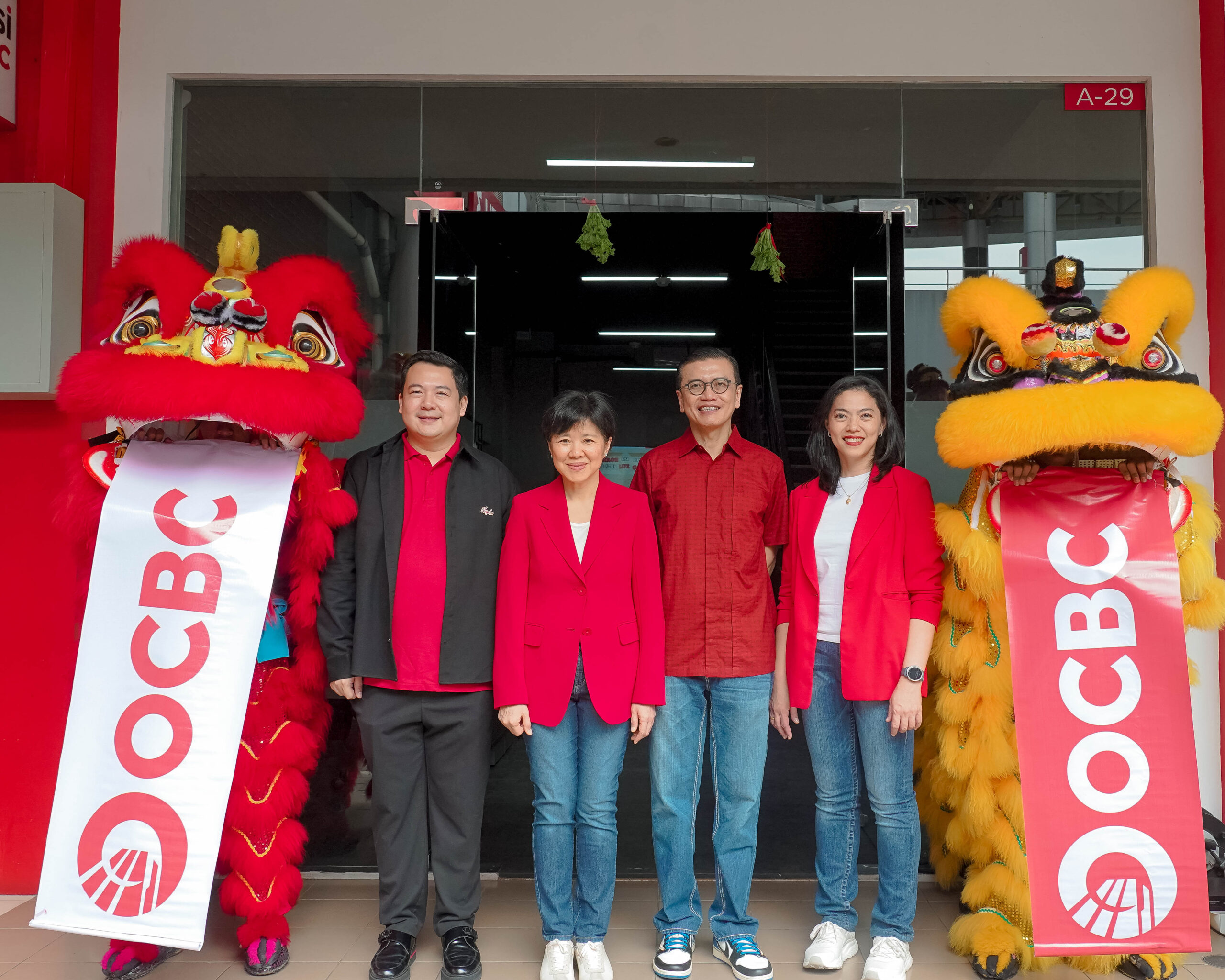 Untuk UMKM #BeraniNaikLevel, OCBC Luncurkan Creative Hub