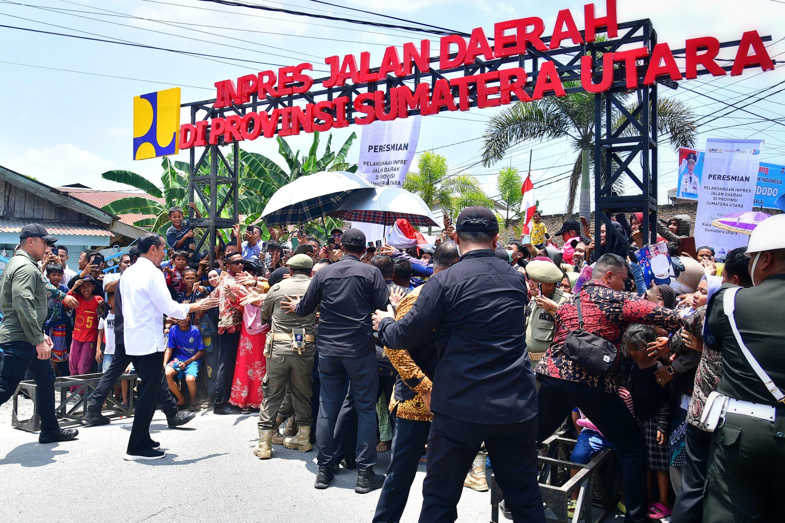 Pembangunan Jalan Daerah di Sumatera Utara Senilai Rp868 Miliar Resmi Dicanangkan oleh Presiden Jokowi