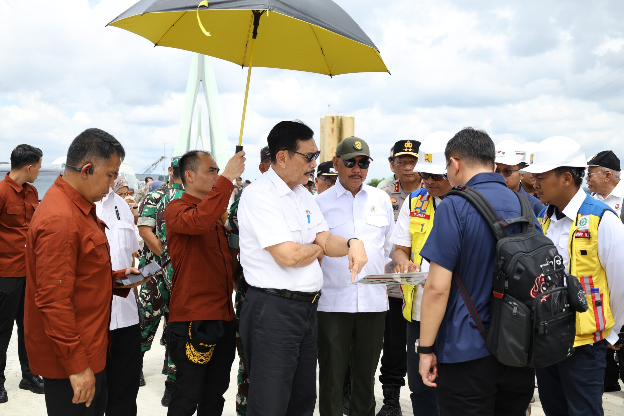 Menko Marves Tinjau Progres Pembangunan Jalur Logistik dan Persiapan Upacara HUT ke-79 RI