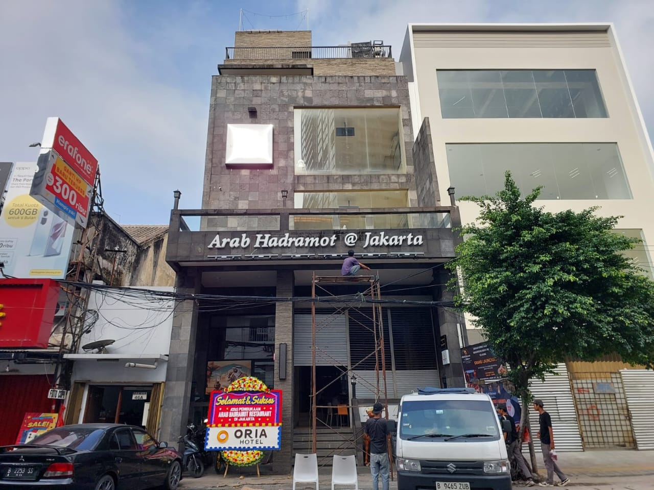 Rekomendasi Tempat Santai Bergaya Arabik, Hadramot @ Jakarta Hadirkan Live Music di Sky View