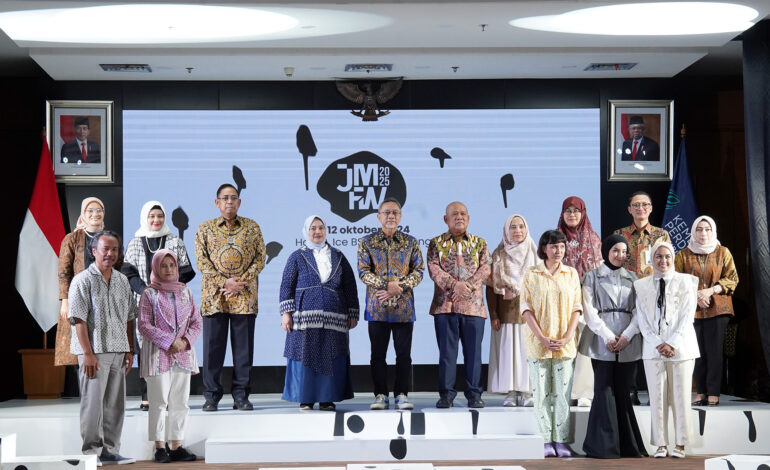 JMFW 2025, Kolaborasi Wujudkan Indonesia Kiblat Modest Fashion Dunia