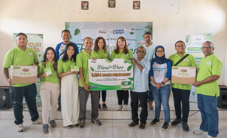 Bersama Plan Indonesia, Hers Protex Edukasi Masyarakat Desa Nagekeo Pentingnya Bersih Ketika Menstruasi