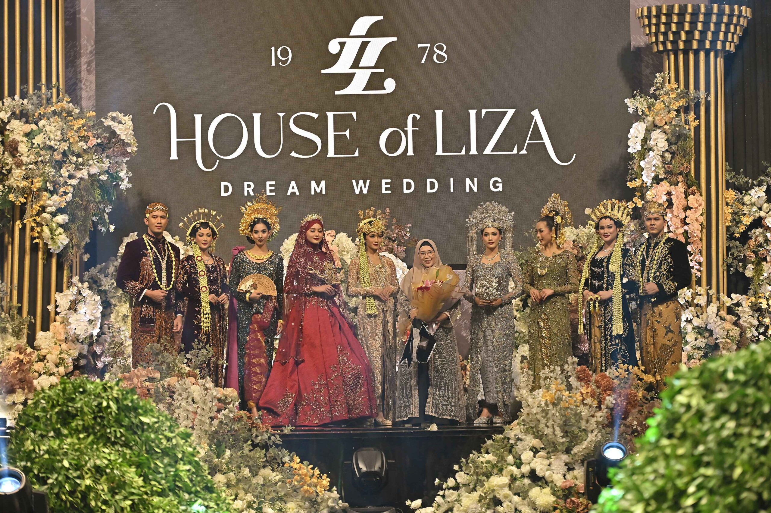 Pesona Busana Pengantin Tradisional Dengan Sentuhan Modern Dari House Of Liza