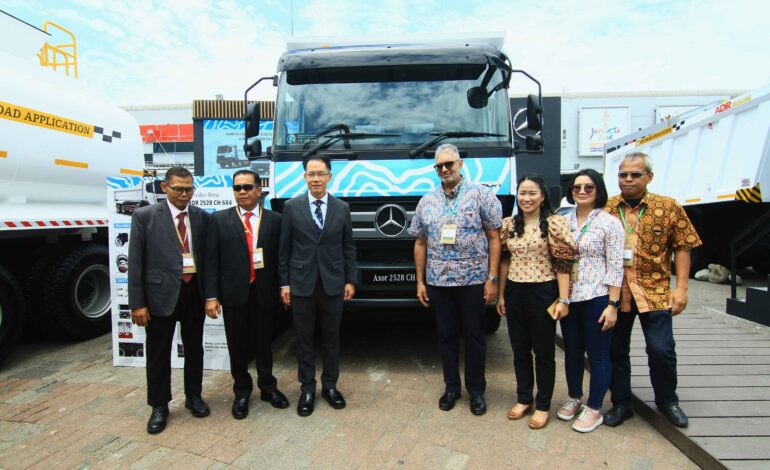 Daimler Truck Indonesia Hadir Melayani Customer Tambang di Mining Indonesia