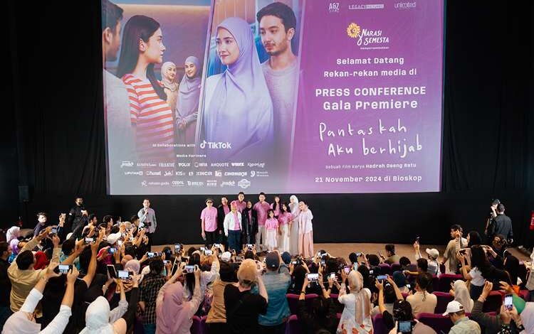 Bernuansa Drama Romance, Film “Pantaskah Aku Berhijab” Mulai Tayang 14 November